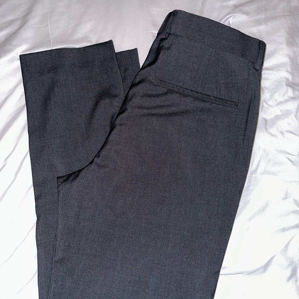 H&M slim fit suit pants, dark grey, size 33R (US).